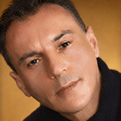 Kenzo Favre